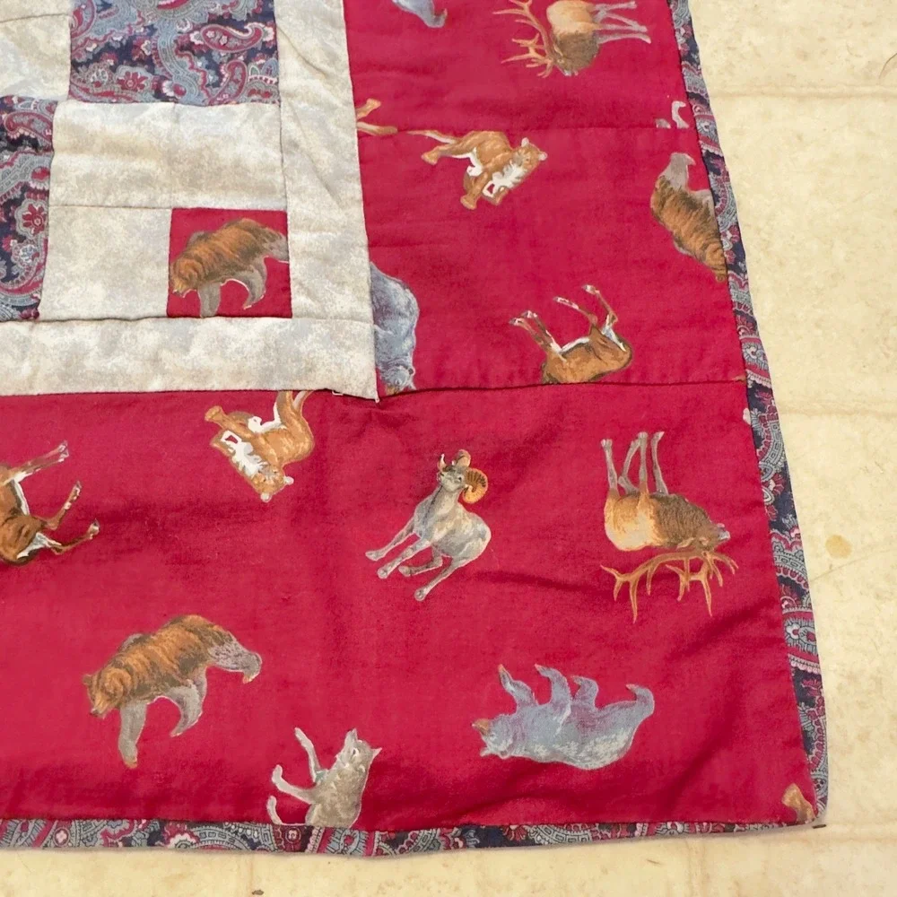 Handmade‎ Wildlife Quilt Wall Hanging Bear Deer Wolf Log Cabin Patchwork 59.5x60